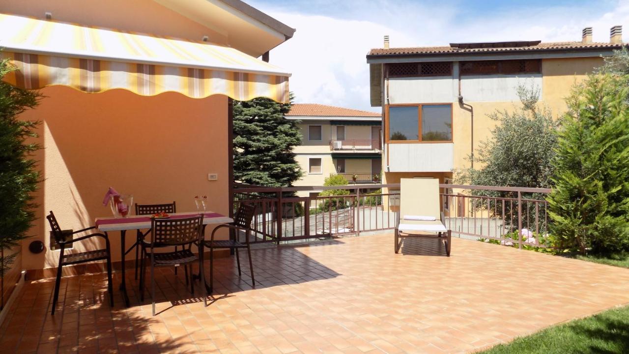 Millyholidays - Apartment Lilla - Center - Nearby Beach - Private Garden - Spa Pool バルドリーノ エクステリア 写真